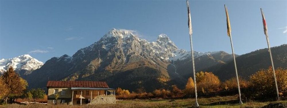 Grand Hotel Ushba Mazeri Zewnętrze zdjęcie